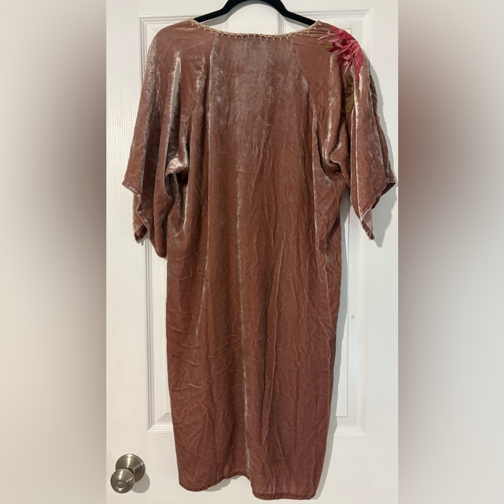 NWT JOHNNY WAS EMBROIDERED VELVET KIMONO DRESS - Picture 6 of 6
